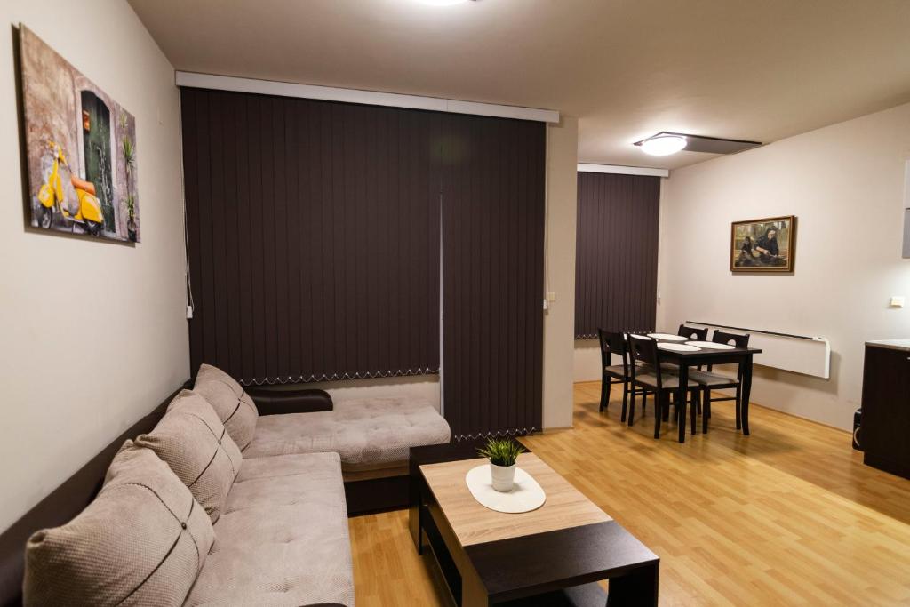 Cozy and quiet Orbelus apartment