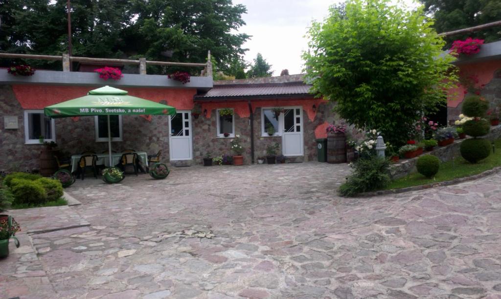 Budova, kde se penzion nachází