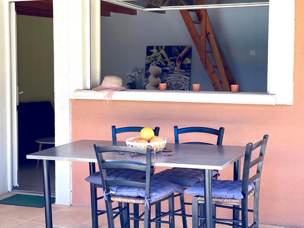 Fotografie z fotogalerie ubytování Villa et maisonnette provençales v destinaci Carpentras