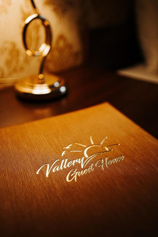 Certifikát, hodnocení, plakát nebo jiný dokument vystavený v ubytování Vallery Guest House