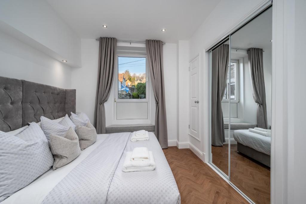 Postel nebo postele na pokoji v ubytování Casa Fresa - Orchar Suites