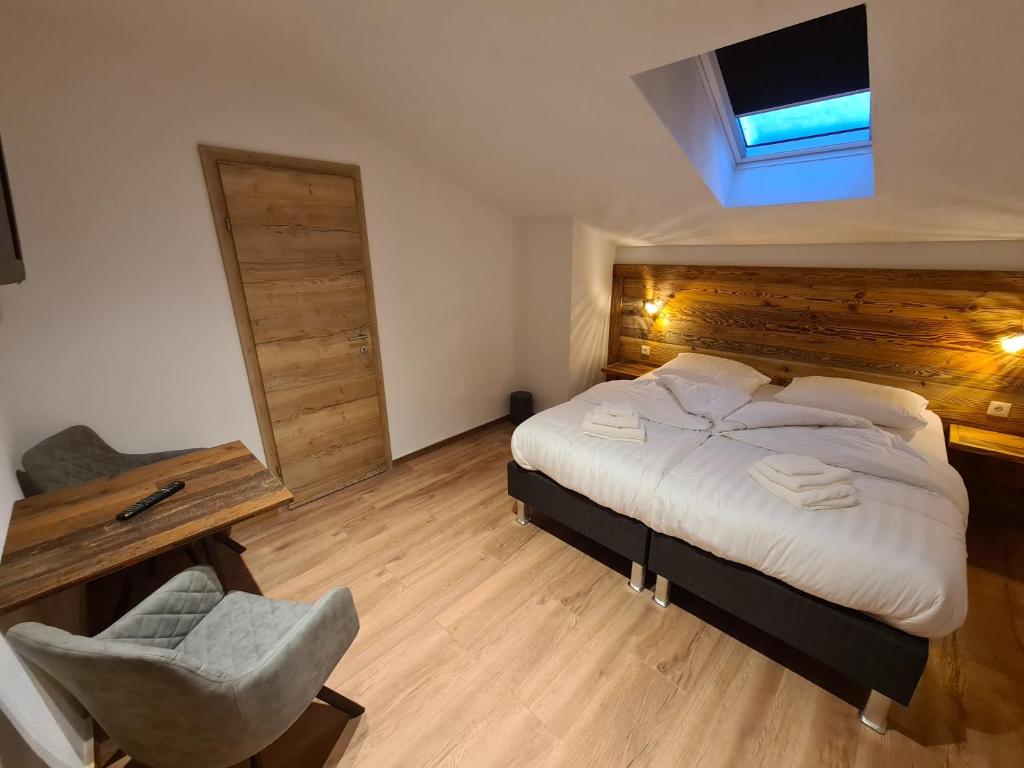 Postel nebo postele na pokoji v ubytování Hotel Pension Annerlhof