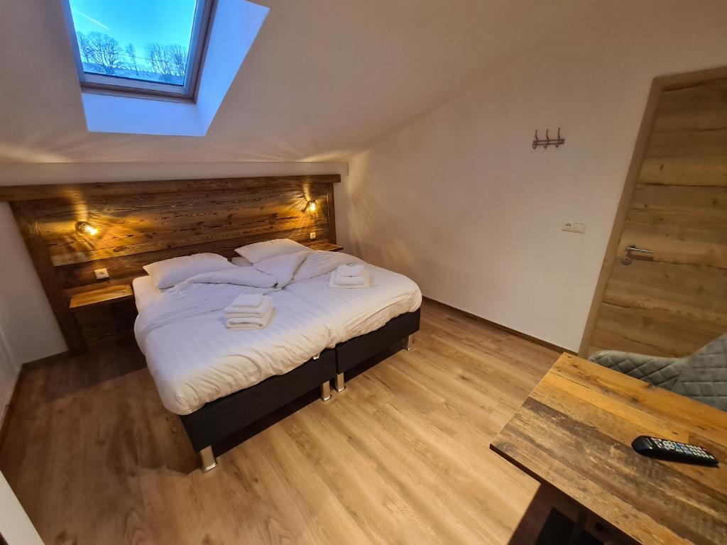 Postel nebo postele na pokoji v ubytování Hotel Pension Annerlhof