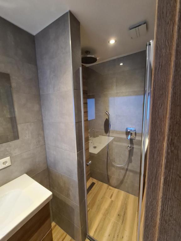 Koupelna v ubytování Hotel Pension Annerlhof