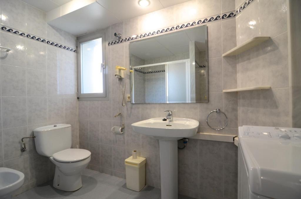 A bathroom at Nautic BX-4