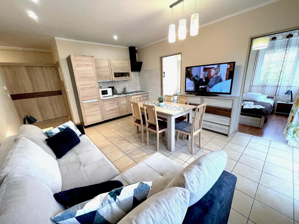 Apartamenty Superior Izery Cicha-Free Parking - Two-Bedroom Apartment (1 - 6 Adults)