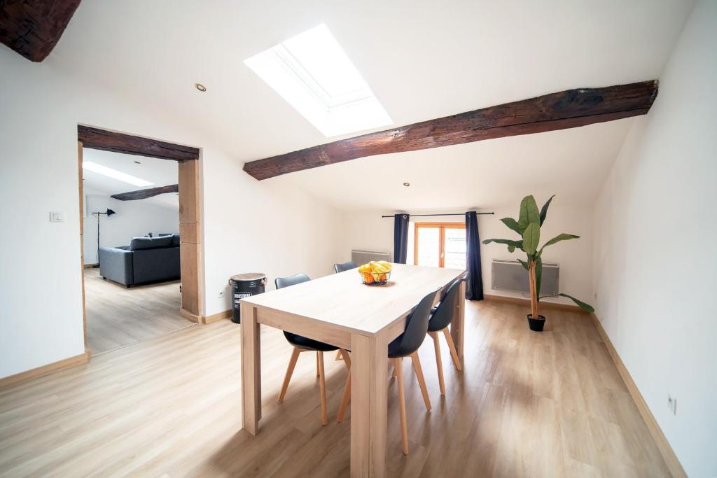Appartement cosy et moderne en plein cœur du centre ville - Appartement D'une Chambre