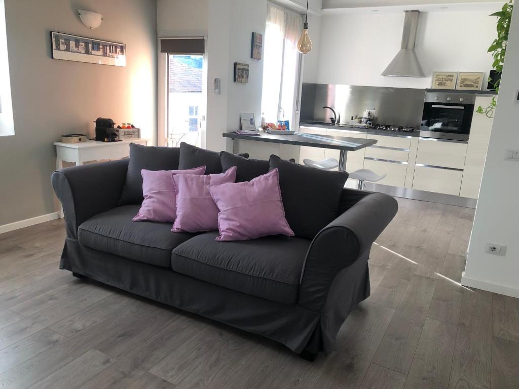 LE PETIT BONHEUR - 3