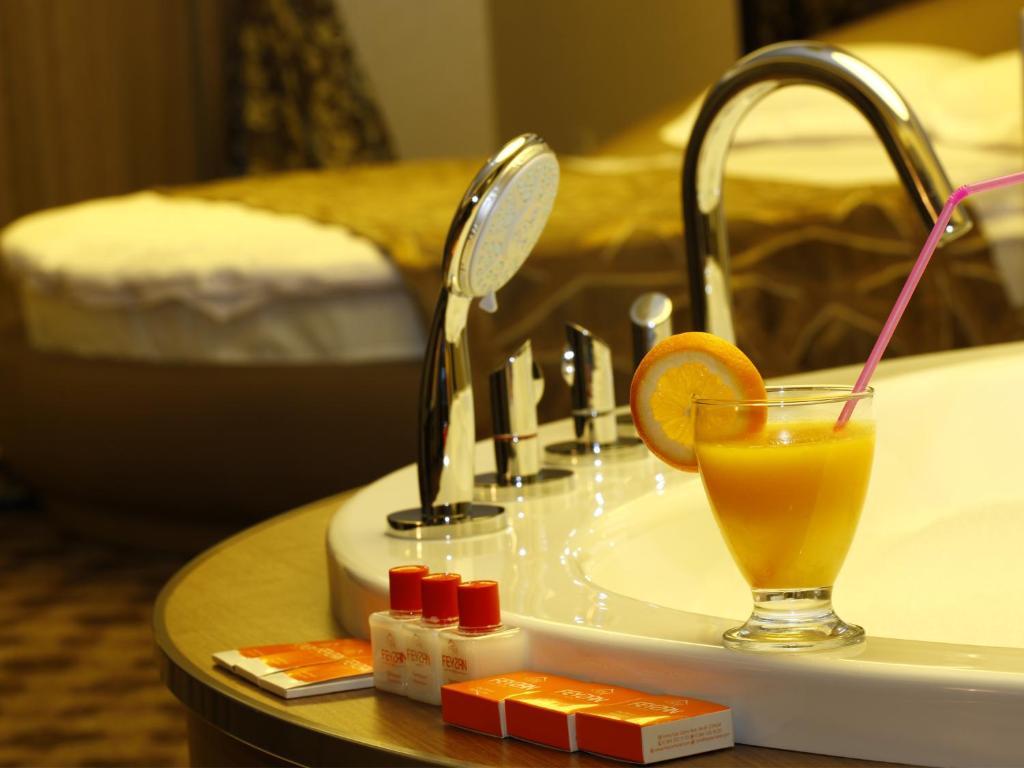 Nápoje v ubytování Feyzan Hotel