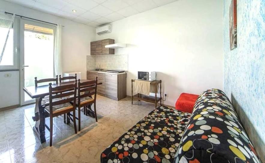Kuchyň nebo kuchyňský kout v ubytování Albergo Luisss