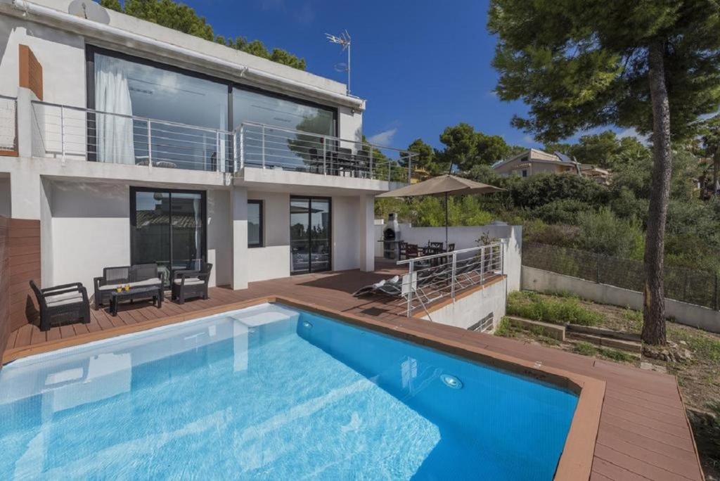 Piscina cerca de Mirador 4