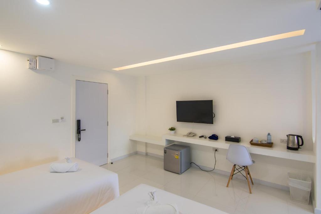 Thewhitehotel BY Charoensri - SHA Extra Plus - 高级双胞胎房