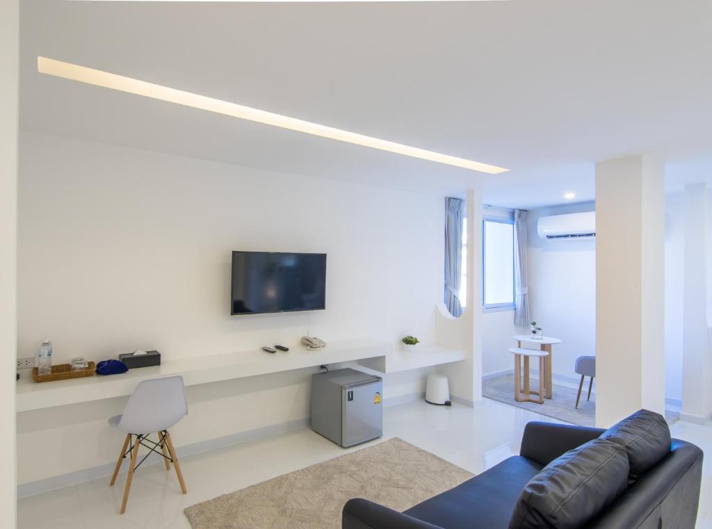 Thewhitehotel BY Charoensri - SHA Extra Plus - Resim 35