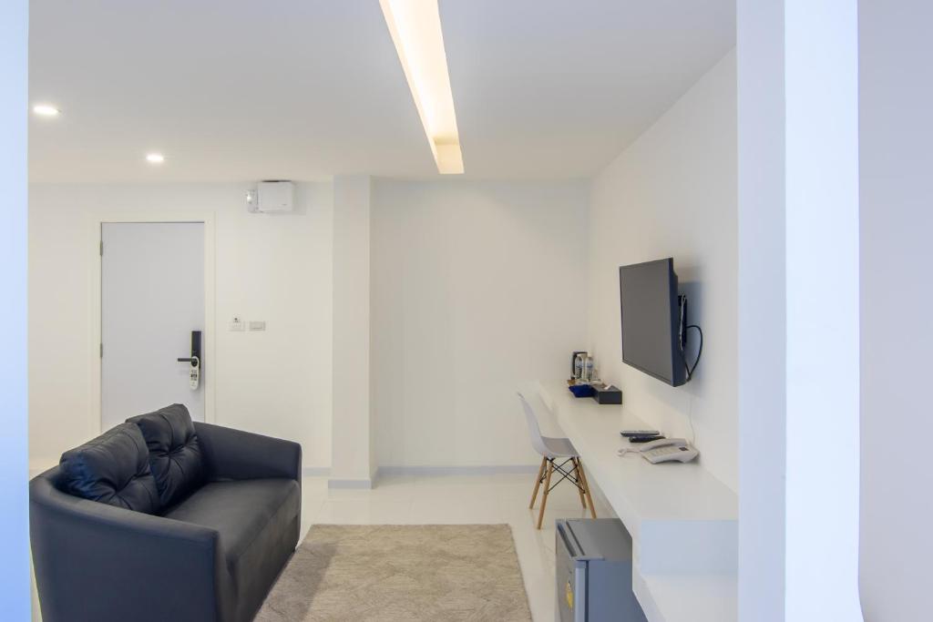 Thewhitehotel BY Charoensri - SHA Extra Plus - Resim 36