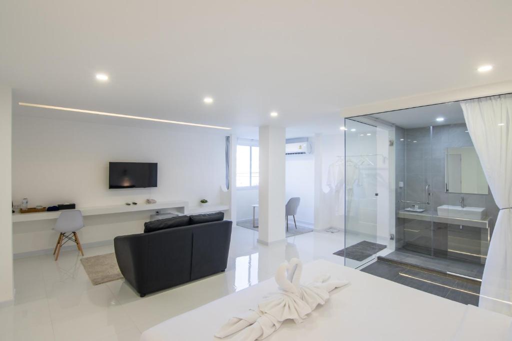 Thewhitehotel BY Charoensri - SHA Extra Plus - Resim 38