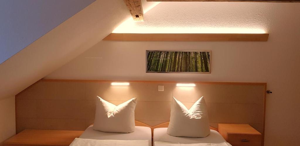 Villa Hoffnung - Triple Room With Bathroom