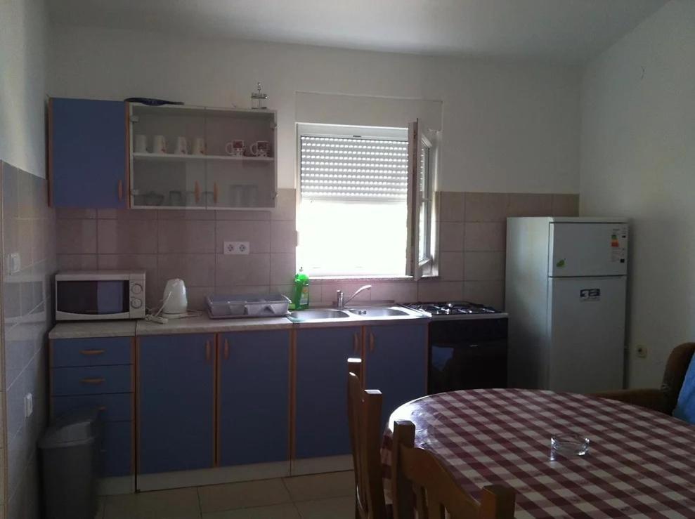 Kuchyňa alebo kuchynka v ubytovaní Apartments Ewa