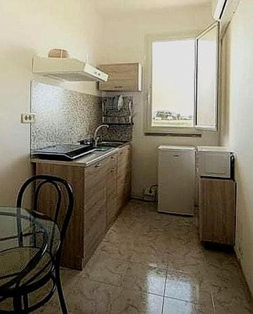 Kuchyň nebo kuchyňský kout v ubytování Albergo Luisss