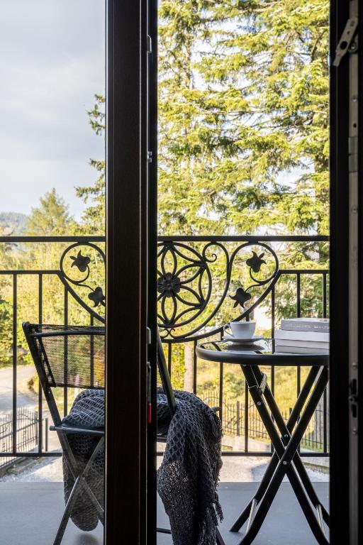Balkón nebo terasa v ubytování Highlander Heart Residence