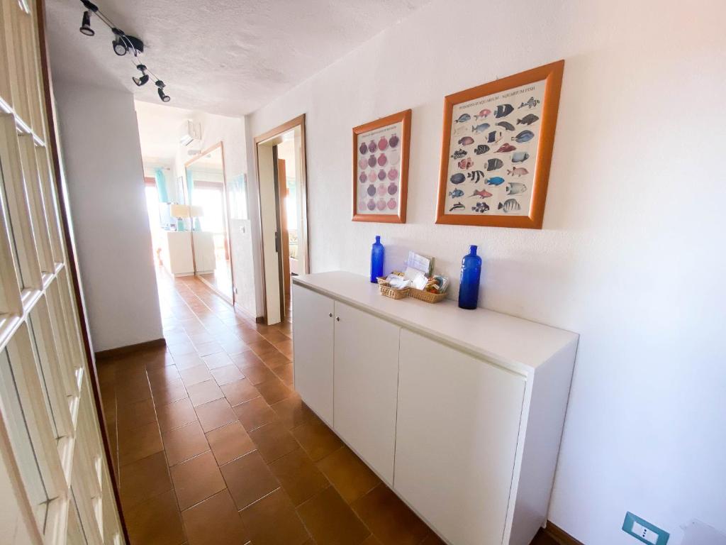 Kuchnia lub aneks kuchenny w obiekcie Porto S.Stefano CalaPiccola