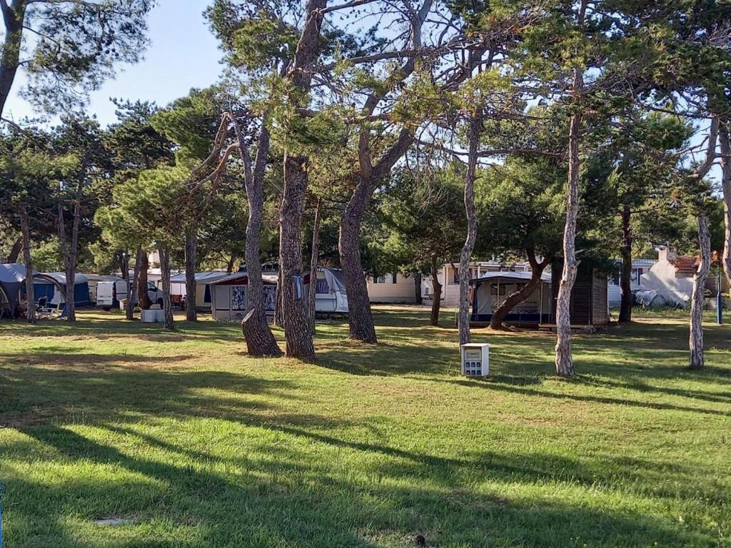 Fotografia z galérie ubytovania Sand & Relax Privlaka - Mobile home Gloria v Privlake