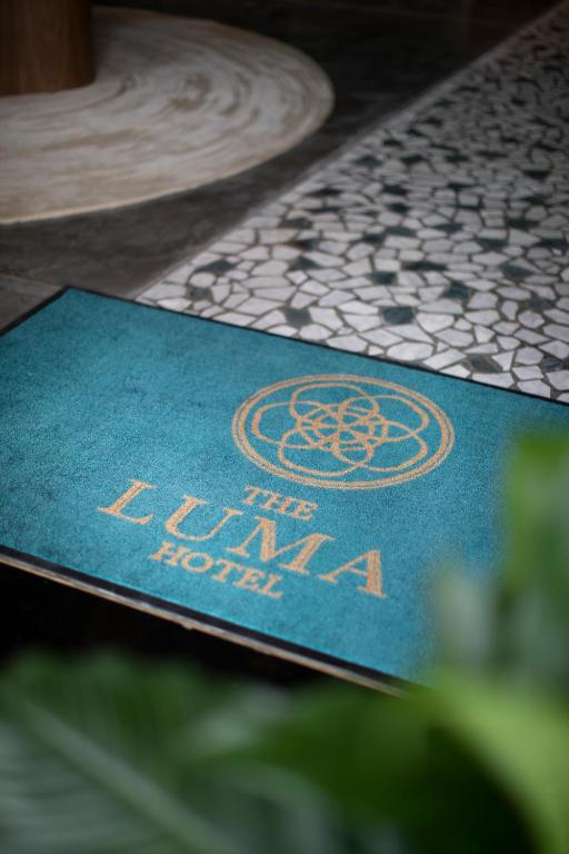 Certifikát, hodnocení, plakát nebo jiný dokument vystavený v ubytování The LUMA Hotel, a Member of Design Hotels