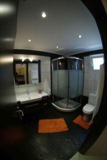 Paralia Luxury Suites - 6