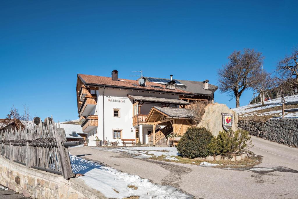 Budova, v ktorej sa apartmán nachádza