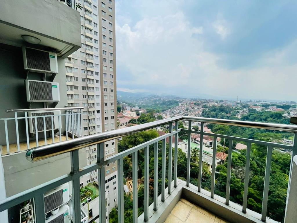 Luxury 2BR Apartment @ Galeri Ciumbuleuit with Best View @ 1st Tower - 