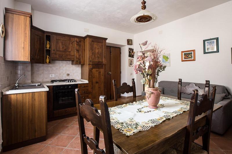 Kuchyň nebo kuchyňský kout v ubytování Casa Guaitoli