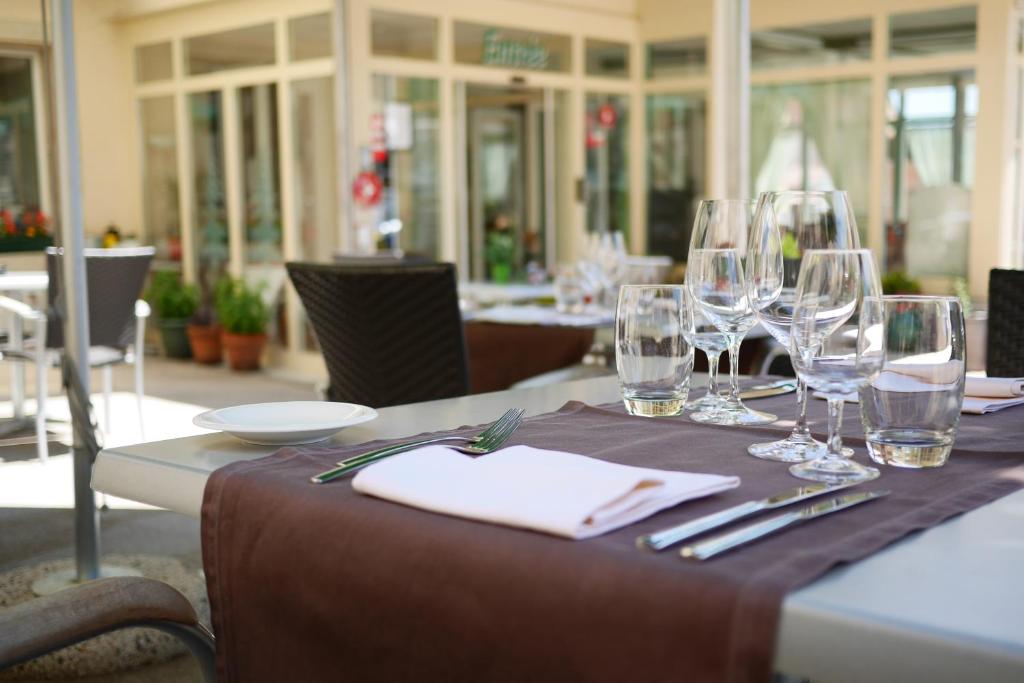 Restaurace v ubytování Auberge Aux Deux Sapins