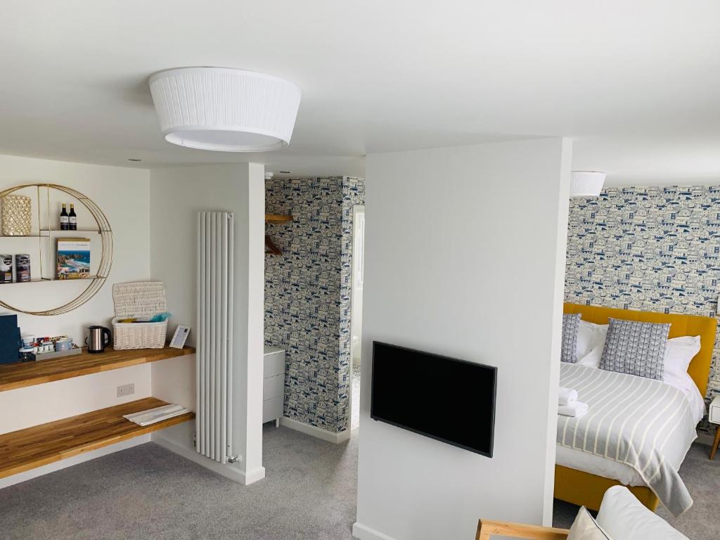 Porth Beach Hotel - Suite With Sea View