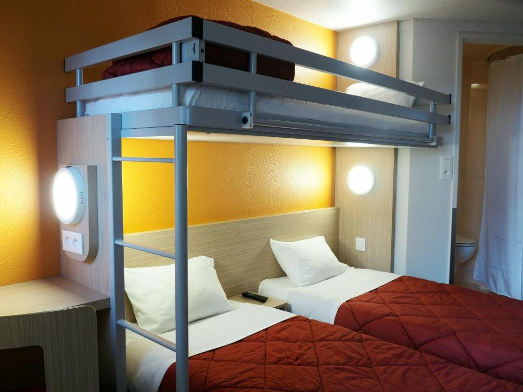 Premiere Classe Saumur - Triple Room
