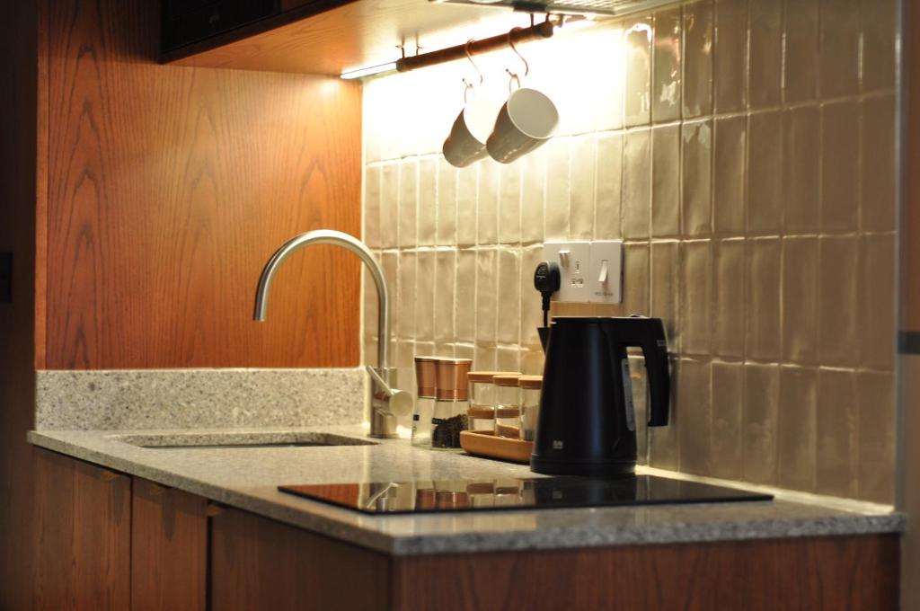 room2 London Chiswick Hometel - Resim 25