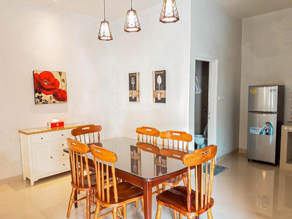 Kuchyň nebo kuchyňský kout v ubytování Rosetta Homestay