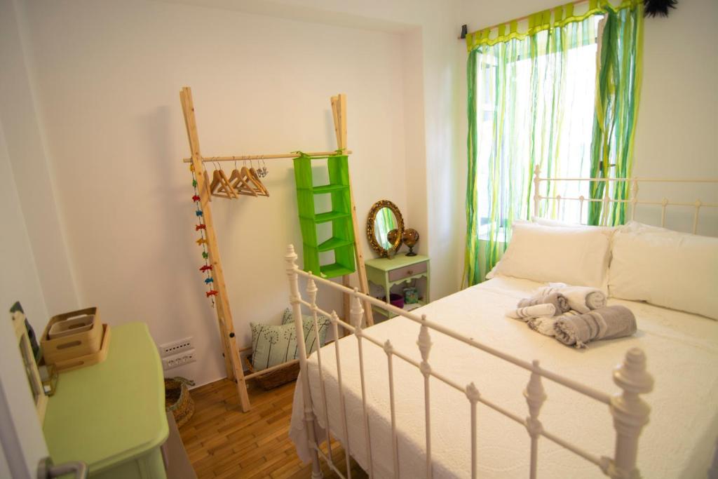 Posteľ alebo postele v izbe v ubytovaní Quartano Paros Residence