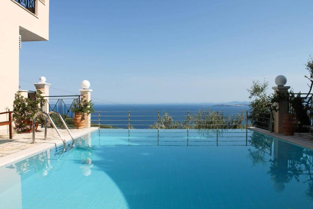 The swimming pool at or close to Villa Sotiris