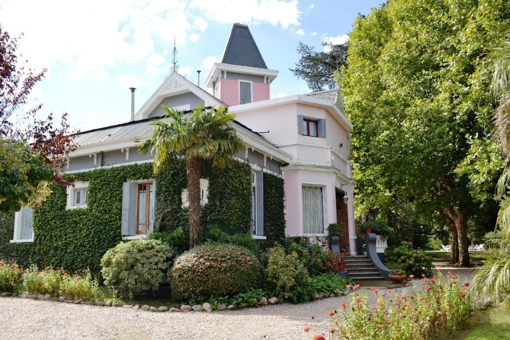 Zahrada ubytování Hotel Alihuen