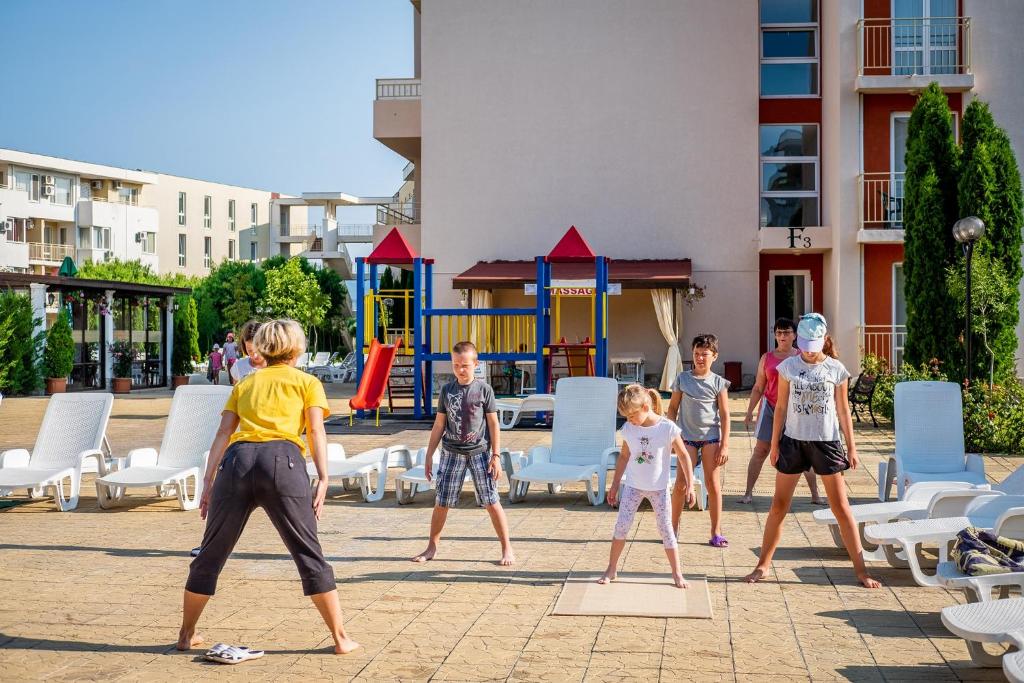 Nessebar Fort Club - Prestige Apartments vendégei