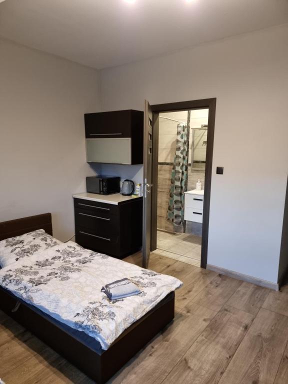 Noclegi 24/h Leszczynek - Deluxe Doppelzimmer Mit Zustellbett
