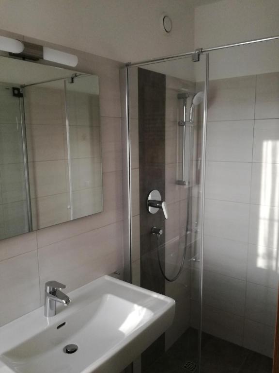 Kúpeľňa v ubytovaní Haus Alpenfriede