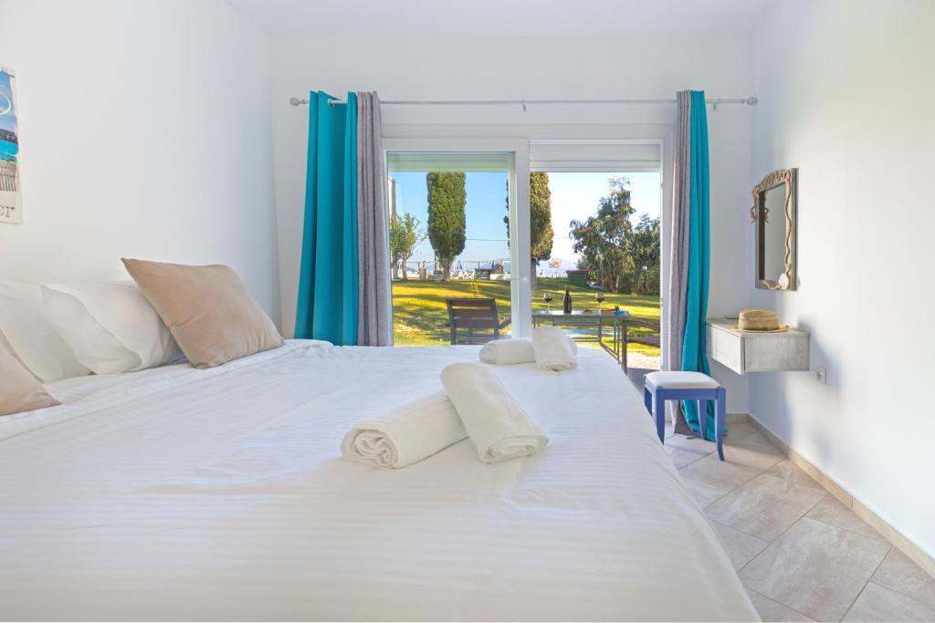 Sami Beach Hotel - 18