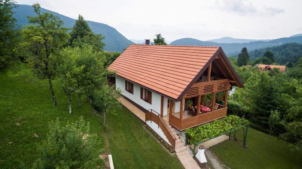 Príroda v okolí dovolenkového domu