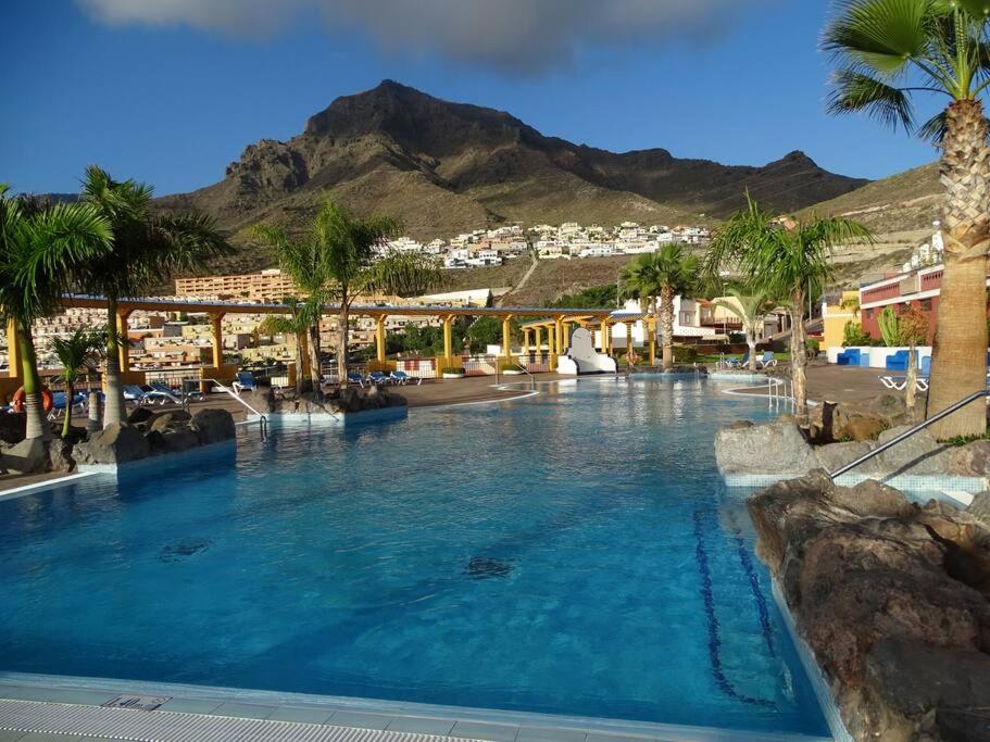 Apartment in Roque del Conde, Adeje – Precios 2022 actualizados