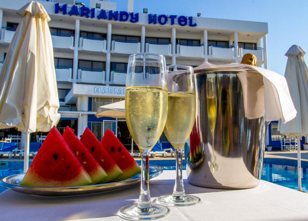 Nápoje v ubytování Mariandy Hotel
