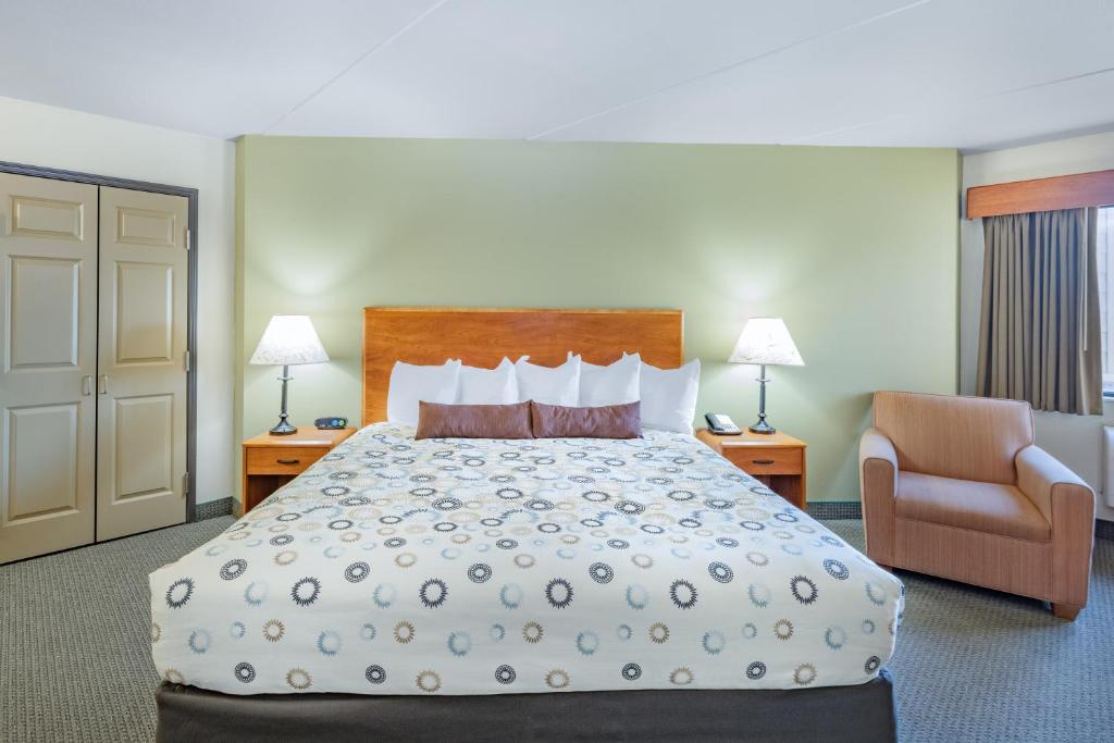 AmericInn by Wyndham Havre - Studio-Suite Mit Kingsize-Bett – Nichtraucher