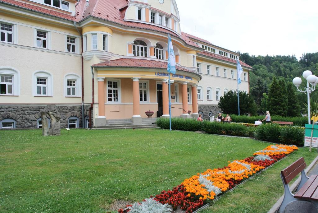 Zahrada ubytování Penzion Haus Regrus