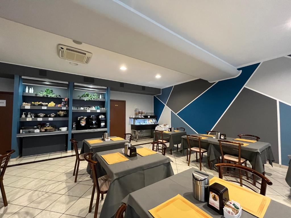 Restaurace v ubytování Hotel Bussana
