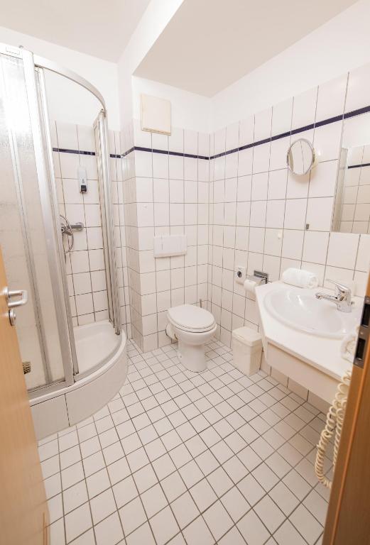 Hotel am Schlosspark Essen - Resim 17