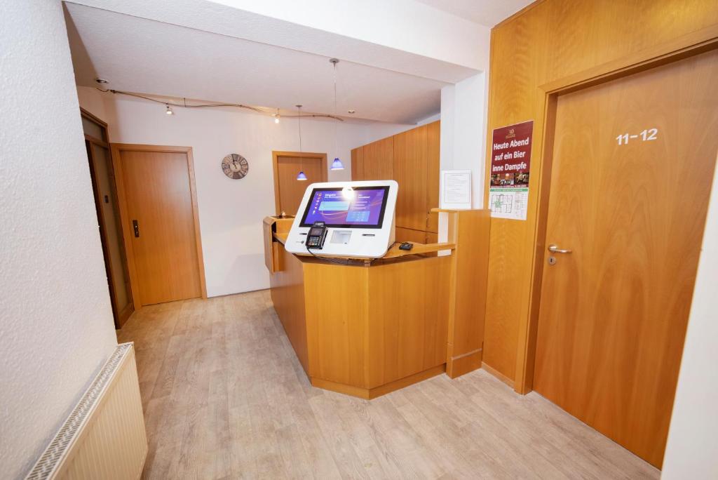 Hotel am Schlosspark Essen - Resim 36